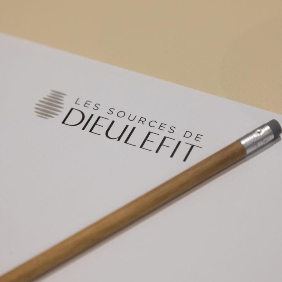 Domaine Les Sources De ดิเอิลฟีต์ ภายนอก รูปภาพ